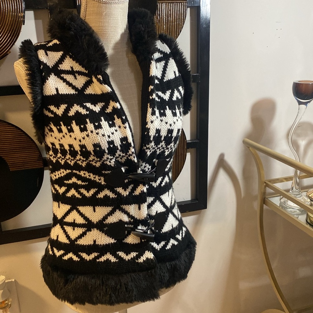 Jessica Simpson Sweater Vest used.